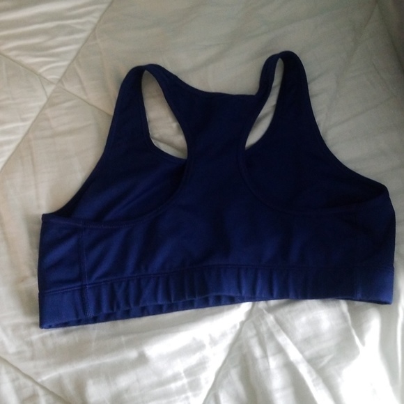 Sports bra - Picture 2 of 2